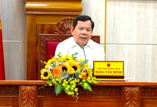 Chủ tịch Quảng Ngãi được trao kỷ niệm chương 'Vì sự nghiệp đại đoàn kết dân tộc'