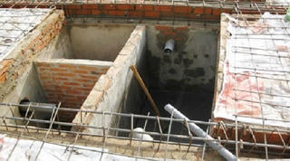 Rơi xuống hầm chứa nước thải, hai công nhân ở Quảng Nam tử vong