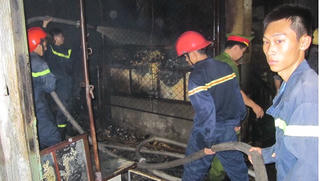 Thừa Thiên-Huế: Bà hỏa "viếng" chợ Nong, 10 tỷ tiền hàng ra tro
