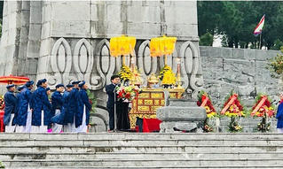 Kỷ niệm 229 năm ngày Nguyễn Huệ lên ngôi Hoàng đế