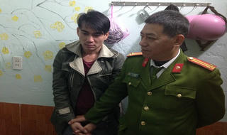 Đôi tình nhân thuê phòng trọ tàng trữ trái phép chất ma tuý