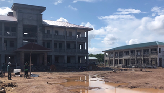 Thi công trụ sở khiến đường sắt Bắc-Nam bị ngập: Khẩn trương khắc phục