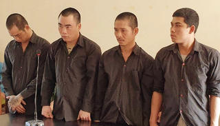 Buôn ma túy, 4 bị cáo chia nhau 30 năm tù