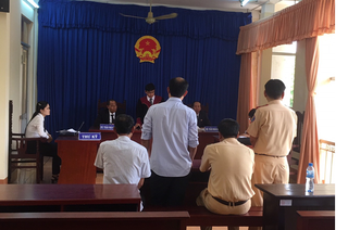 Kiện cảnh sát giao thông, tài xế thua kiện 