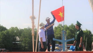 Báo Pháp luật Việt Nam “Chung tay xóa nghèo pháp luật” về với Kiên Giang 