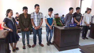 Kinh doanh thân xác phụ nữ, 7 bị cáo lãnh án tù