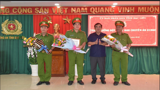 Bạc Liêu: Khen thưởng đột xuất Chuyên án bắt băng nhóm xã hội đen giành địa bàn bảo kê game bắn cá