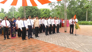 Phú Thọ dâng hương kỷ niệm 50 năm thực hiện Di chúc và 50 năm ngày mất của Chủ tịch Hồ Chí Minh