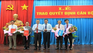 Ban Thường vụ Tỉnh ủy An Giang trao các quyết định về công tác cán bộ