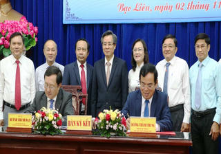 Tỉnh Bạc Liêu và Đại học Quốc gia TP HCM tăng cường hợp tác về đào tạo nguồn nhân lực và nghiên cứu khoa học