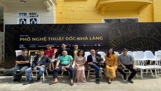 Phố bên đồi – Nơi mùa xuân vĩnh cửu! 