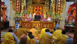 Tầng nghĩa phía sau lễ “hô thần nhập tượng”
