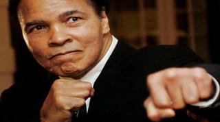 Muhammad Ali - Võ sĩ huyền thoại của làng quyền anh mọi thời đại