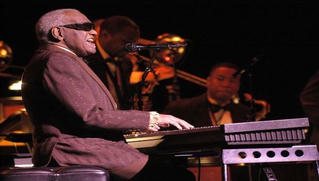 Ray Charles - Nghệ sĩ khiếm thị da đen tài năng nhất nước Mỹ thế kỷ 20