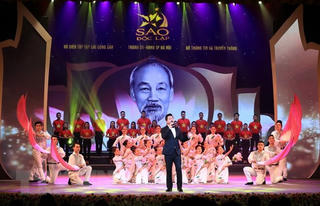 Mãi mãi tự hào mùa thu Tháng Tám