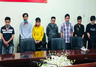 Thủ đoạn tinh vi siêu hạng của đường dây sản xuất giấy tờ giả quy mô lớn 