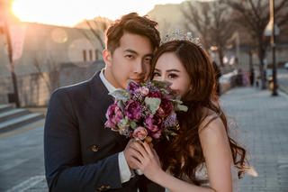 Con gái khai gian tuổi để kết hôn, gia đình có được yêu cầu hủy hôn nhân trái pháp luật?  