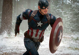 Nam tài tử Captain America bị “dính” sự cố lộ ảnh nhạy cảm