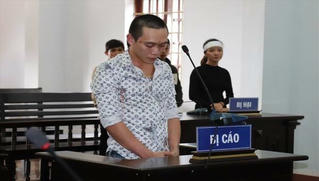 Lãnh 15 năm tù vì chiếm đoạt tiền của vợ nạn nhân Thủy điện Rào Trăng 3 và hàng chục người khác