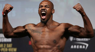 Jon Jones – Võ sĩ bất bại trong lịch sử tranh đai UFC