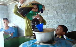 Nghề ép mía “hái” ra tiền mỗi dịp xuân về