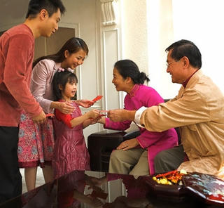 Tiền mừng tuổi của Mẹ