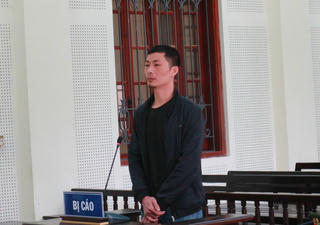 Hối hận muộn của gã lái taxi vận chuyển ma túy