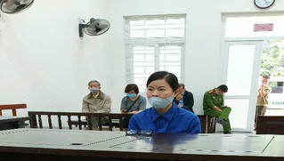 Nữ giám đốc thành kẻ phụ tình, lừa tiền