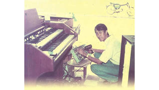 Lâm Hào – Từ thợ điện trở thành “vua” chế tạo guitar điện của Việt Nam