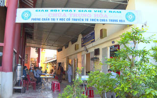 Phòng khám từ thiện chùa Trung Hoà lan toả yêu thương