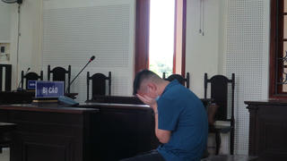 Phút yêng hùng bênh bạn gái ở quán hát trả giá bằng 20 năm tù 