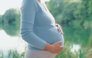 Nữ bị án liên tục mang thai để hoãn tù: Bài toán nan giải! 