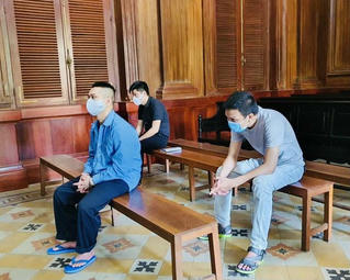 Trả hồ sơ, điều tra bổ sung vụ 2 cán bộ công an nhận tiền để “làm ngơ” cho tụ điểm ma túy hoạt động