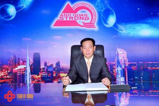 Bí quyết thành công của “ông vua lót giày”, xây Tháp Doanh nhân