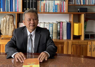 Thấm thía hành trình 15 năm tự minh oan cho chính mình, cựu giáo viên trở thành luật sư để đồng hành trên con đường công lý