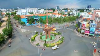 Bình Dương tăng trưởng vượt bậc trong “bão” Covid-19