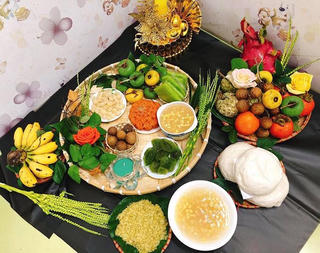 Cúng mặn hay cúng chay?