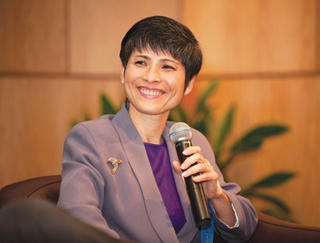 Chuyện về nữ kỹ sư Việt - người châu Á duy nhất được vinh danh "Senior Fellow"