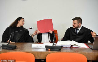 Án nhỏ với ý nghĩa biểu trưng lớn