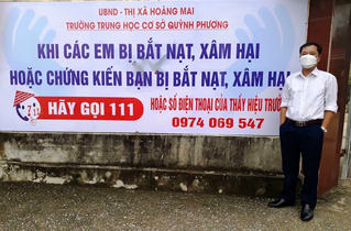 Thầy hiệu trưởng làm “tổng đài” tiếp nhận về bạo lực học đường