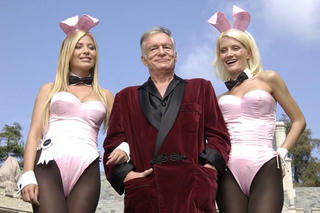 “Hội bạn gái cũ” hé lộ những góc khuất đen tối của ông trùm Playboy