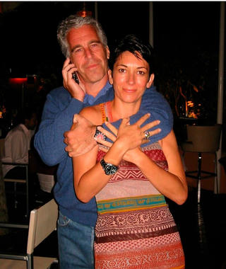 Tỷ phú ấu dâm (kỳ cuối): Ghislaine Maxwell - “Tú bà” chuyên săn gái trẻ cho Jeffrey Epstein