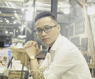 Nhà thơ Du Phong: Đừng bao giờ để tình yêu cũ kỹ