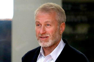 Abramovich là "ngôi sao băng" hay "quả tạ" của bóng đá Anh?