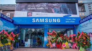 Samsung tiếp tục “đem con bỏ chợ”, dụ dỗ khách hàng thay thế linh kiện?