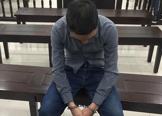 Nước mắt đẫm phiên xử người cha sát hại 2 con rồi tự tử