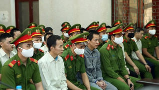 Lĩnh án vì chống phá nhà nước