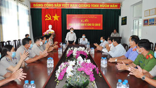 Lễ trao quyết định nghỉ hưu trước tuổi Phó Cục trưởng Cục THADS tỉnh Bạc Liêu