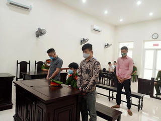 Chủ nhà vướng lao lý khi đuổi chém nhóm đạo chích