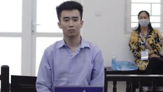 Ẩu đả kinh hoàng khi “chồng cũ” và 'tình mới' gặp nhau